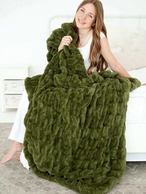 Minky Couture - Hugs Camp Green